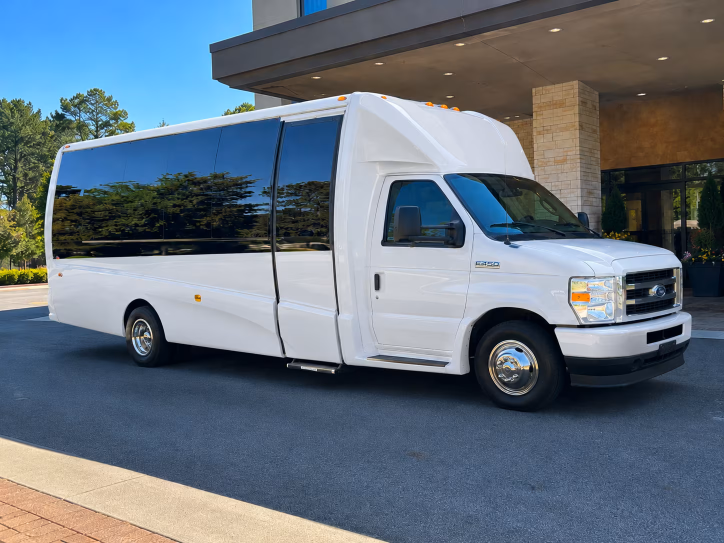 Dallas Airport Shuttle & Transportation party bus exterior