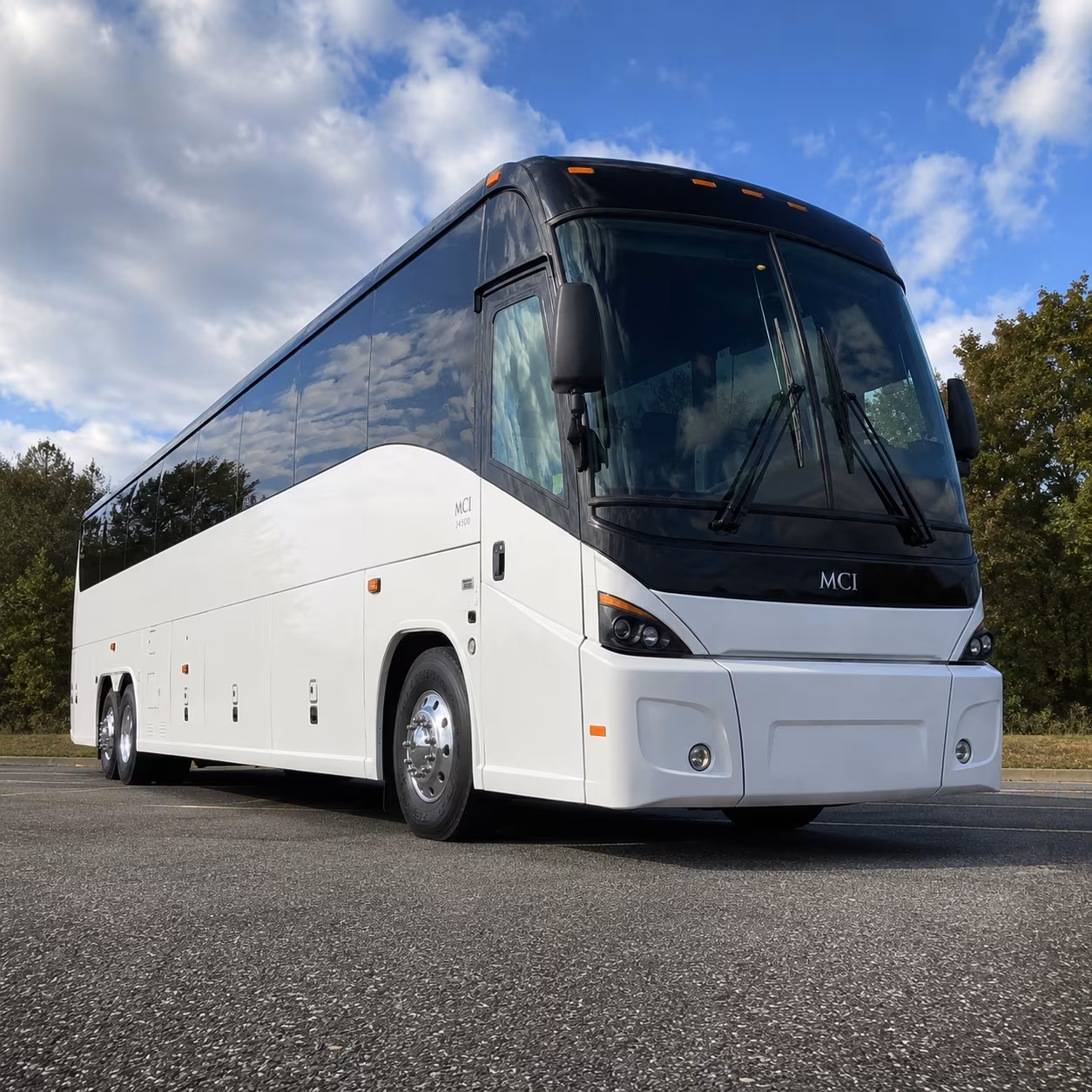 Dallas Birthday, Sweet 16, & Quinceañera Transportation party bus exterior