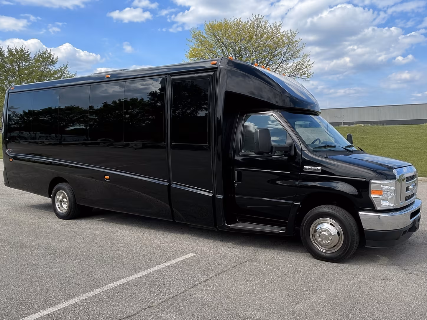 Grand Prairie Wedding Transportation & Shuttle Service